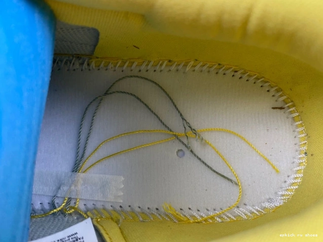 Rep 1 Jordan Travis x Scott Low Air OG Canary DZ4137-700 0701